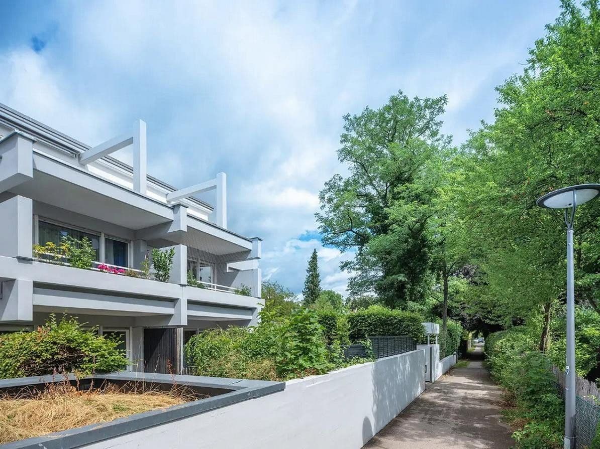 Prenájom bytu 2-izbový 56 m², München, Bavorsko Prenájom bytu 2-izbový 56 m², München, Bavorsko