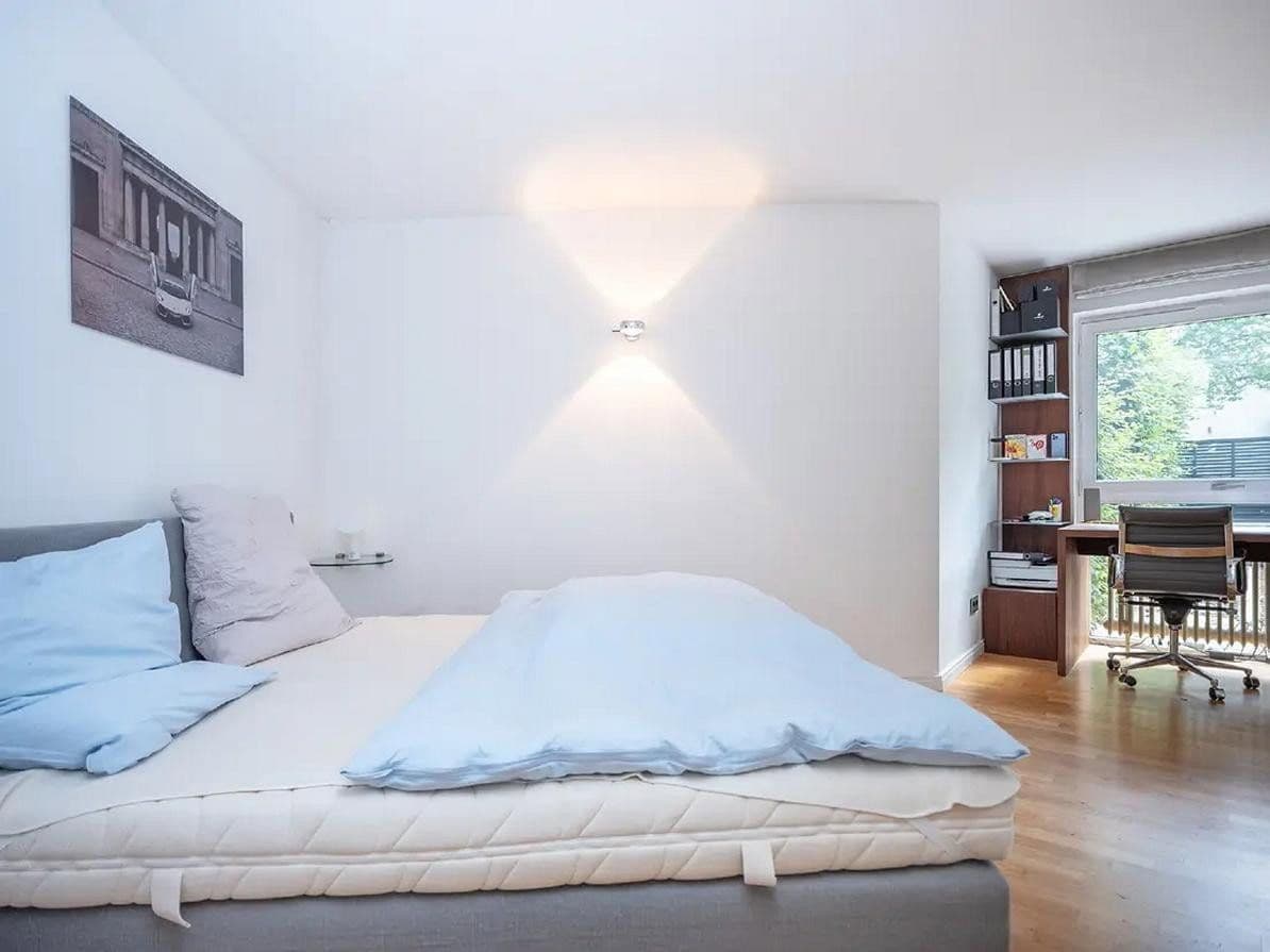 Prenájom bytu 2-izbový 56 m², München, Bavorsko Prenájom bytu 2-izbový 56 m², München, Bavorsko