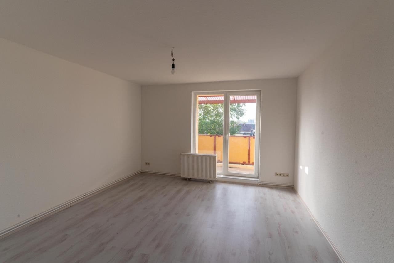 Prenájom bytu 3-izbový 67 m², Richardstr. 30, Nienburg (Saale), Sasko-Anhaltsko Prenájom bytu 3-izbový 67 m², Richardstr. 30, Nienburg (Saale), Sasko-Anhaltsko