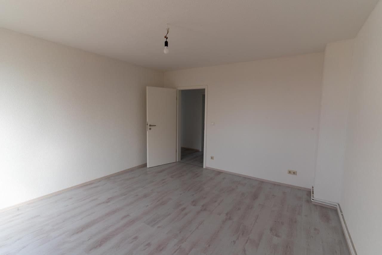 Prenájom bytu 3-izbový 67 m², Richardstr. 30, Nienburg (Saale), Sasko-Anhaltsko Prenájom bytu 3-izbový 67 m², Richardstr. 30, Nienburg (Saale), Sasko-Anhaltsko