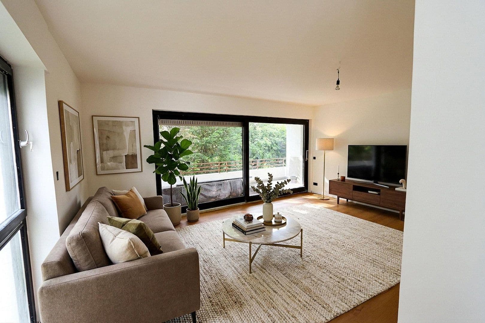 Prenájom bytu 2-izbový 74 m², Am Tyrol 25, Iserlohn, Severné Porýnie - Westfálsko Prenájom bytu 2-izbový 74 m², Am Tyrol 25, Iserlohn, Severné Porýnie - Westfálsko