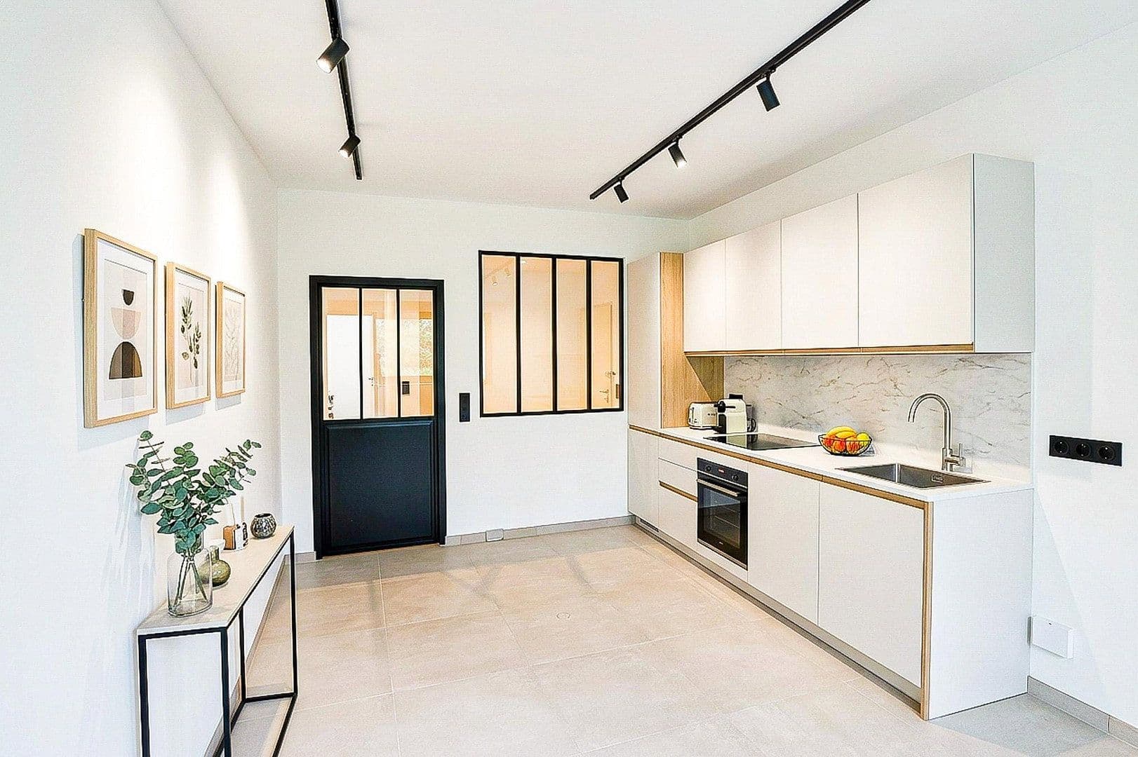 Prenájom bytu 2-izbový 74 m², Am Tyrol 25, Iserlohn, Severné Porýnie - Westfálsko Prenájom bytu 2-izbový 74 m², Am Tyrol 25, Iserlohn, Severné Porýnie - Westfálsko