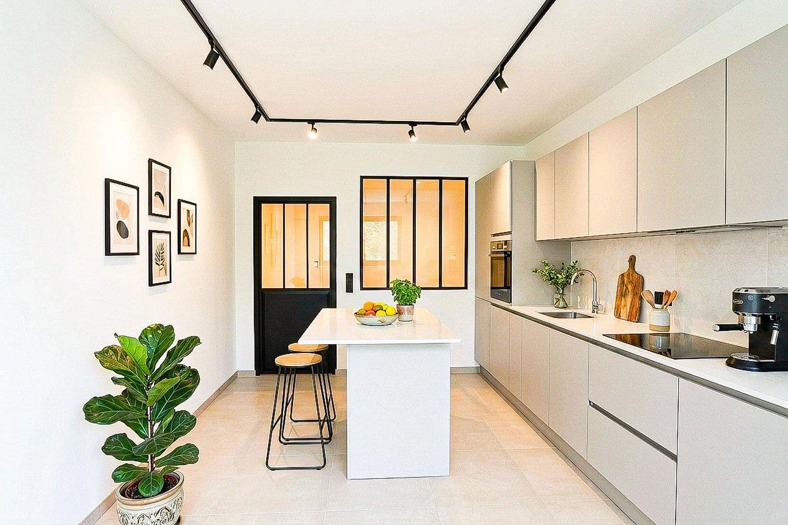 Prenájom bytu 2-izbový 74 m², Am Tyrol 25, Iserlohn, Severné Porýnie - Westfálsko Prenájom bytu 2-izbový 74 m², Am Tyrol 25, Iserlohn, Severné Porýnie - Westfálsko