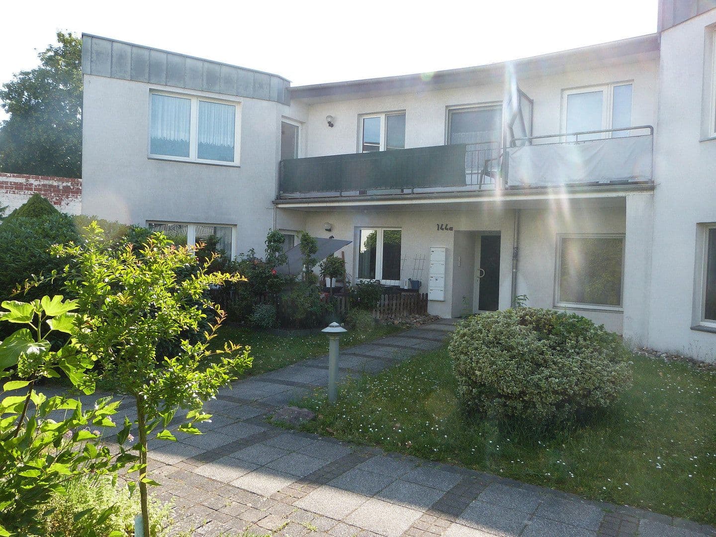Prenájom bytu 3-izbový 85 m², Jülicher Landtsrasse 144a, Neuss, Severné Porýnie - Westfálsko Prenájom bytu 3-izbový 85 m², Jülicher Landtsrasse 144a, Neuss, Severné Porýnie - Westfálsko