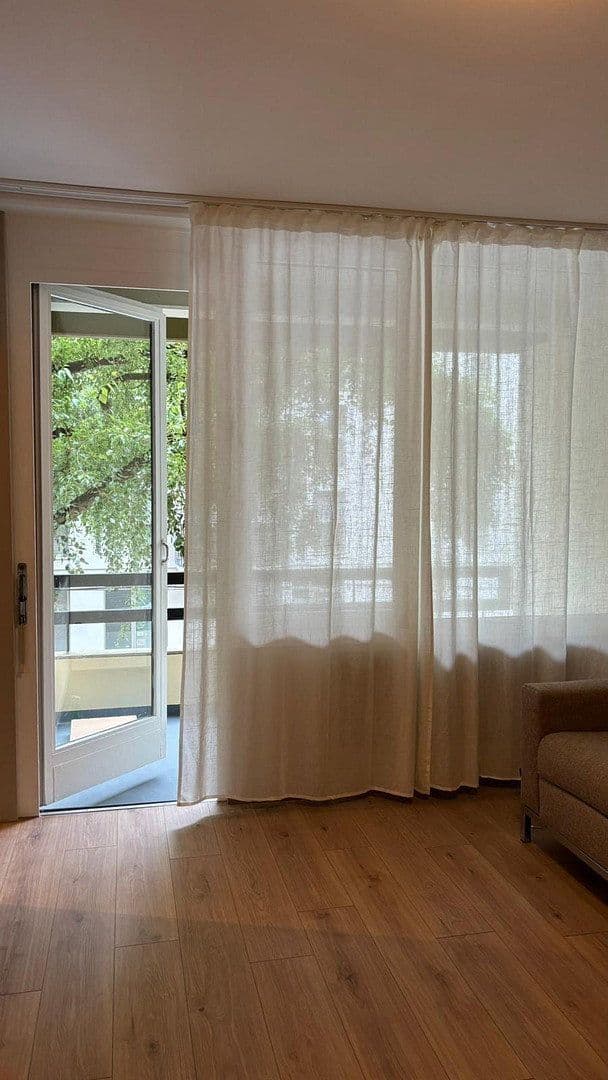 Prenájom bytu 1-izbový 28 m², Arcostr 10, Berlin, Berlín Prenájom bytu 1-izbový 28 m², Arcostr 10, Berlin, Berlín
