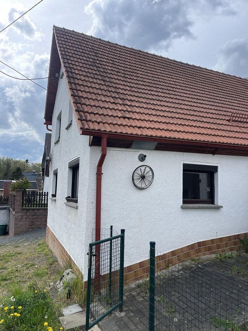 Prenájom domu 85 m², pozemek 368 m², Großschirma, Sasko Prenájom domu 85 m², pozemek 368 m², Großschirma, Sasko