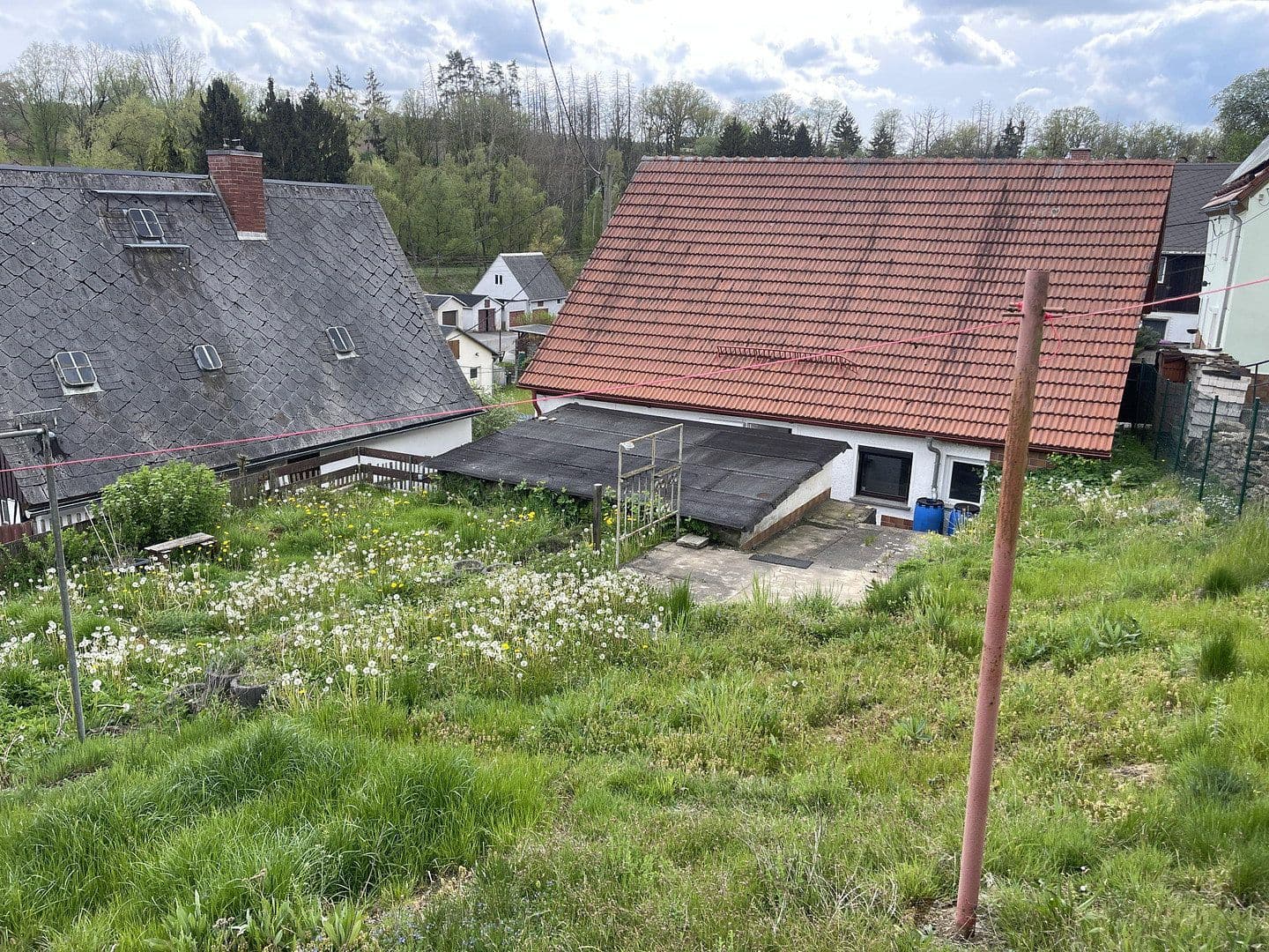 Prenájom domu 85 m², pozemek 368 m², Großschirma, Sasko Prenájom domu 85 m², pozemek 368 m², Großschirma, Sasko