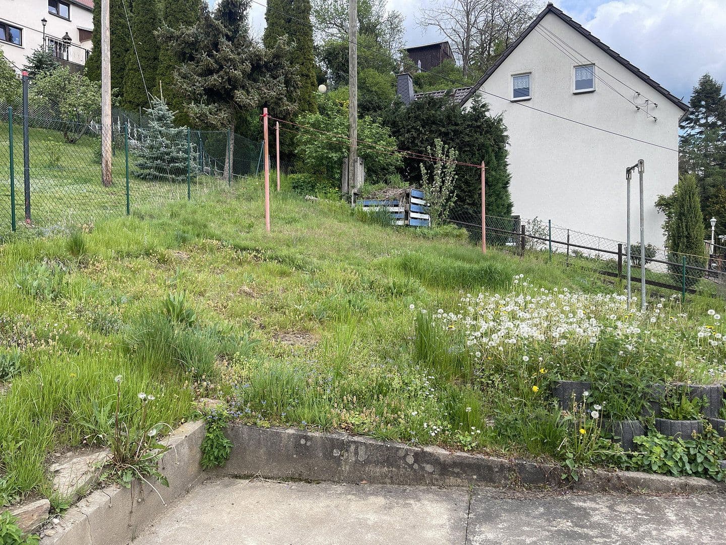 Prenájom domu 85 m², pozemek 368 m², Großschirma, Sasko Prenájom domu 85 m², pozemek 368 m², Großschirma, Sasko