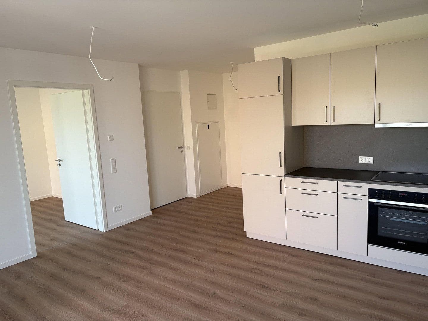 Prenájom bytu 2-izbový 56 m², Würzburger Straße 37, Stockstadt am Main, Bavorsko Prenájom bytu 2-izbový 56 m², Würzburger Straße 37, Stockstadt am Main, Bavorsko