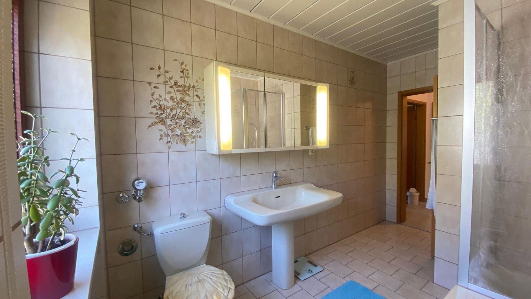 Prenájom bytu 4-izbový 114 m², Fürth, Bavorsko Prenájom bytu 4-izbový 114 m², Fürth, Bavorsko