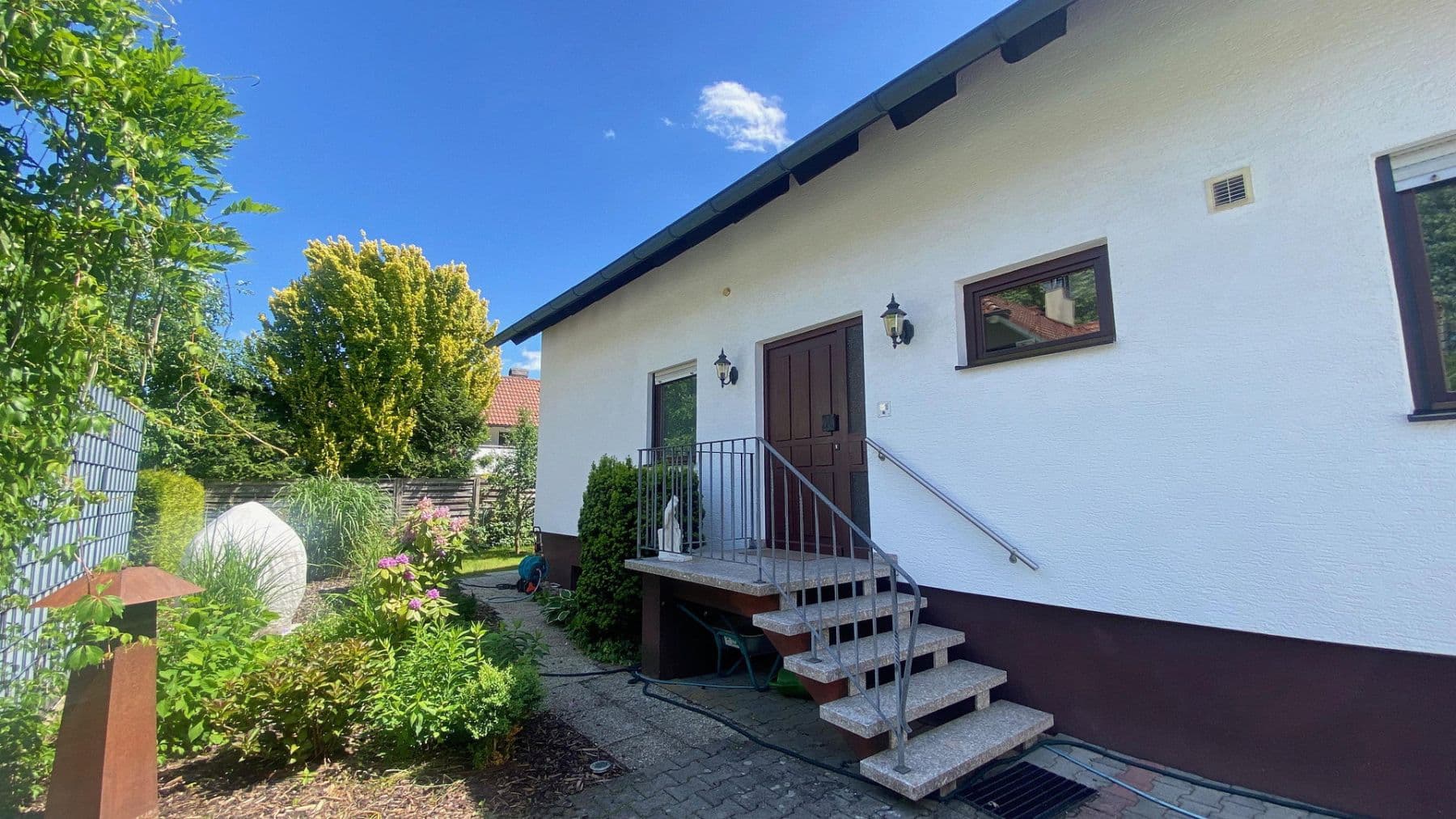 Prenájom bytu 4-izbový 114 m², Fürth, Bavorsko Prenájom bytu 4-izbový 114 m², Fürth, Bavorsko