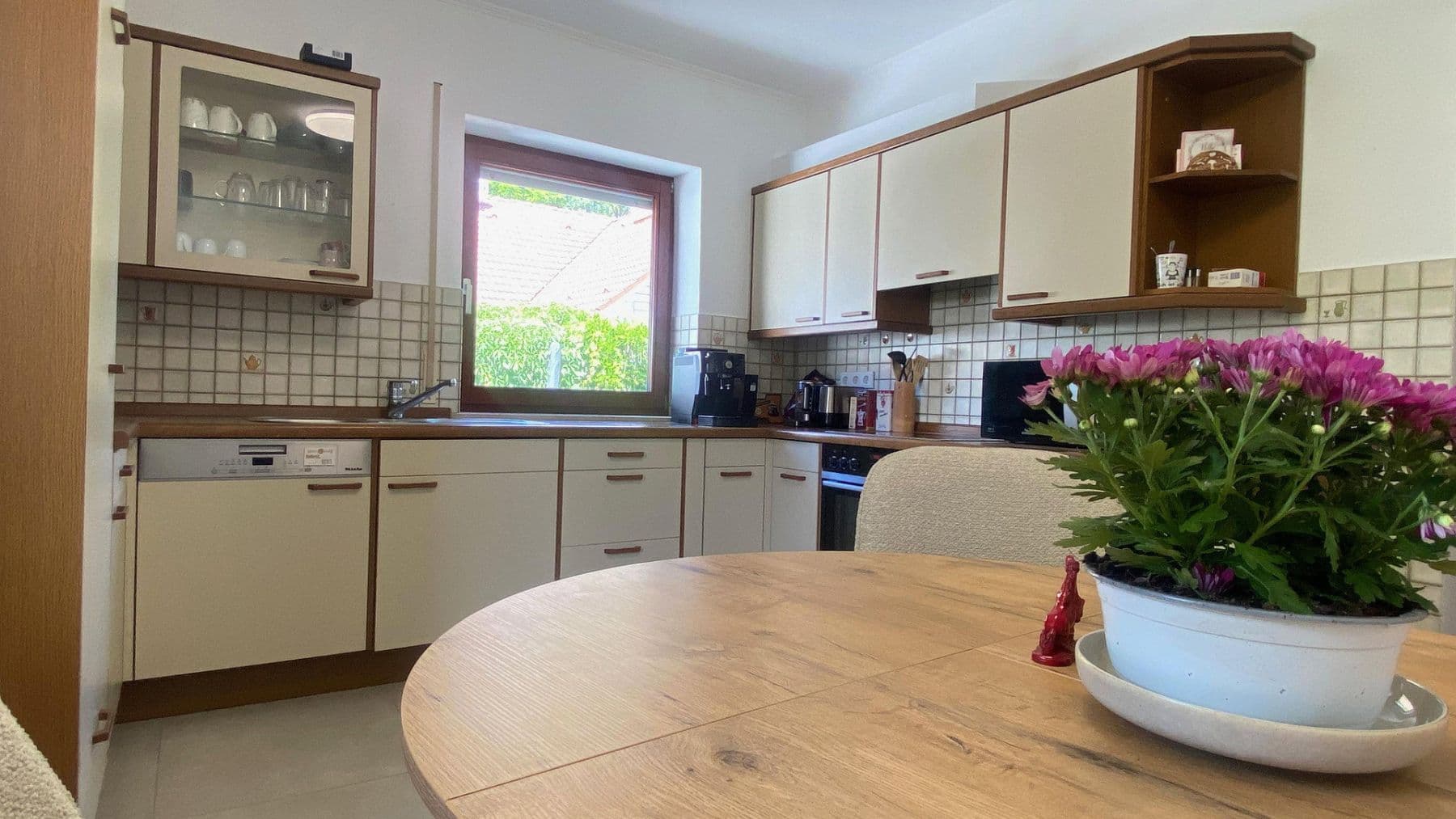 Prenájom bytu 4-izbový 114 m², Fürth, Bavorsko Prenájom bytu 4-izbový 114 m², Fürth, Bavorsko