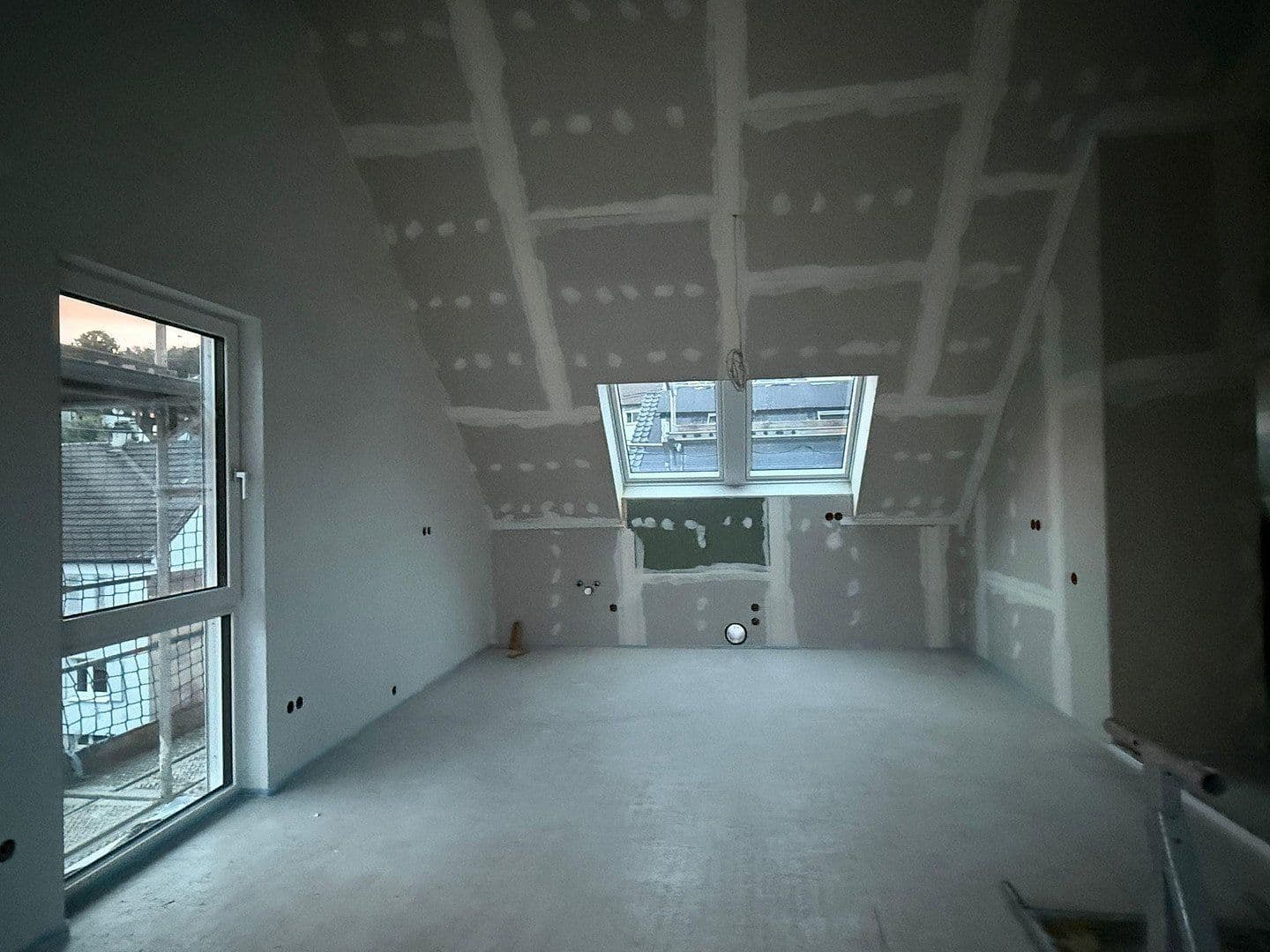 Prenájom bytu 3-izbový 66 m², Esslingen am Neckar, Bádensko-Wurttembersko Prenájom bytu 3-izbový 66 m², Esslingen am Neckar, Bádensko-Wurttembersko