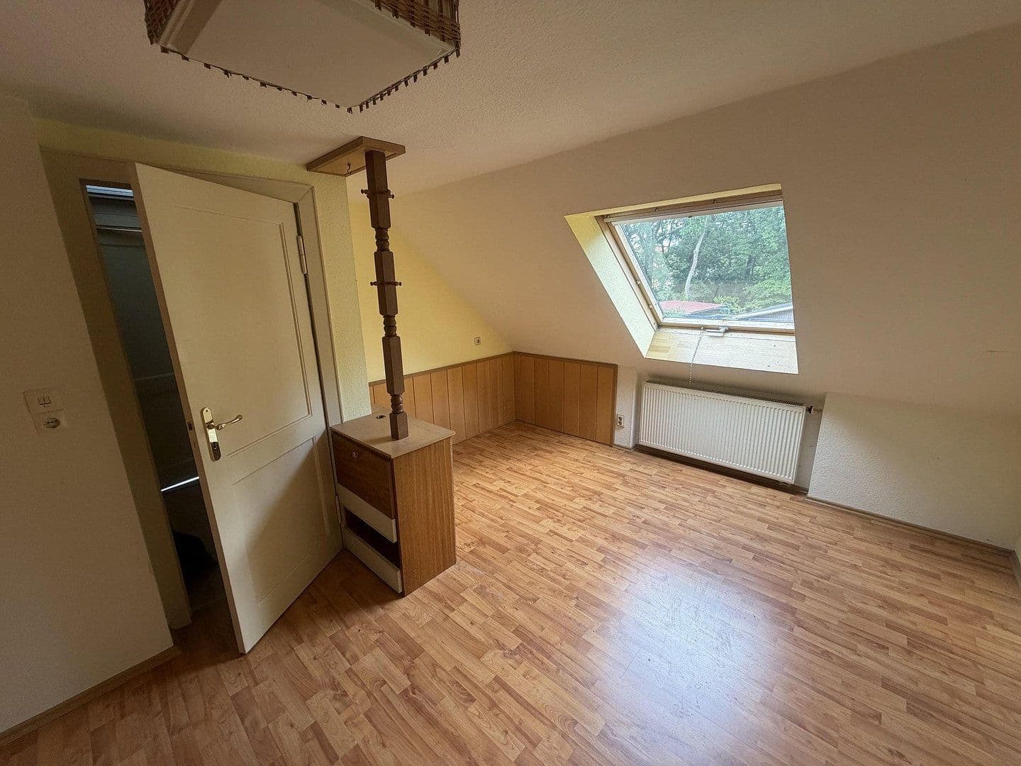 Predaj domu 123 m², pozemek 518 m², Potsdam, Brandenbursko Predaj domu 123 m², pozemek 518 m², Potsdam, Brandenbursko