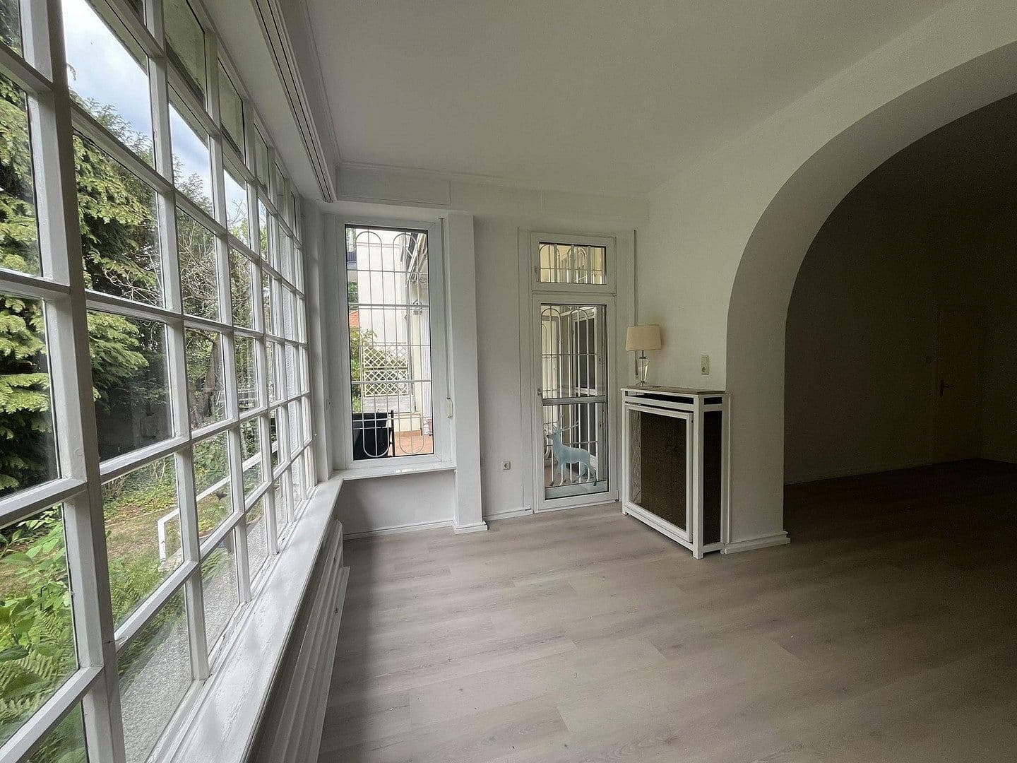 Prenájom bytu 5-izbový 155 m², Körnerstr.18, Offenbach, Hesensko Prenájom bytu 5-izbový 155 m², Körnerstr.18, Offenbach, Hesensko