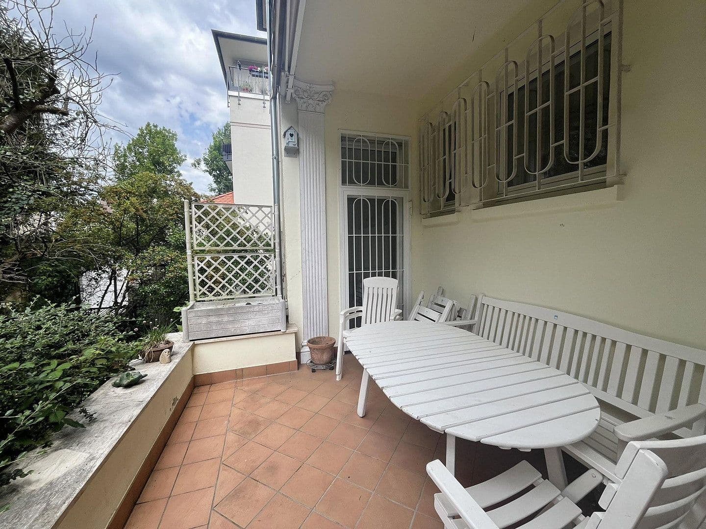 Prenájom bytu 5-izbový 155 m², Körnerstr.18, Offenbach, Hesensko Prenájom bytu 5-izbový 155 m², Körnerstr.18, Offenbach, Hesensko