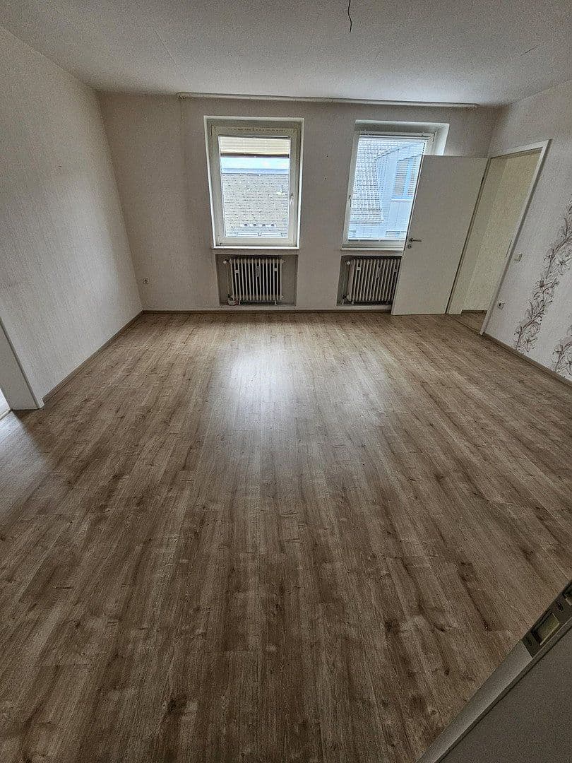 Prenájom bytu 3-izbový 85 m², Wittener Straße 35, Castrop-Rauxel, Severné Porýnie - Westfálsko Prenájom bytu 3-izbový 85 m², Wittener Straße 35, Castrop-Rauxel, Severné Porýnie - Westfálsko