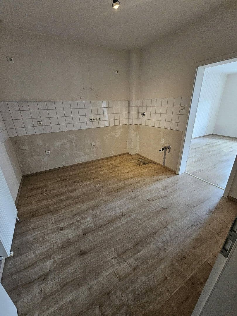 Prenájom bytu 3-izbový 85 m², Wittener Straße 35, Castrop-Rauxel, Severné Porýnie - Westfálsko Prenájom bytu 3-izbový 85 m², Wittener Straße 35, Castrop-Rauxel, Severné Porýnie - Westfálsko