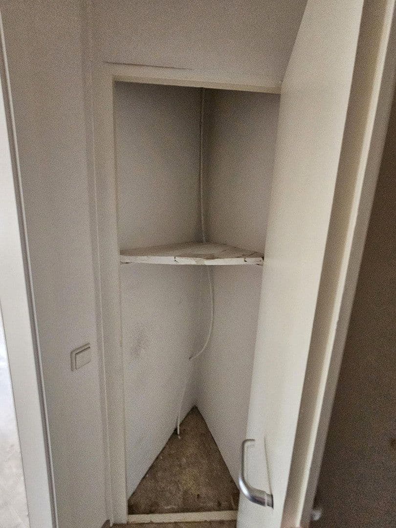 Prenájom bytu 3-izbový 85 m², Wittener Straße 35, Castrop-Rauxel, Severné Porýnie - Westfálsko Prenájom bytu 3-izbový 85 m², Wittener Straße 35, Castrop-Rauxel, Severné Porýnie - Westfálsko