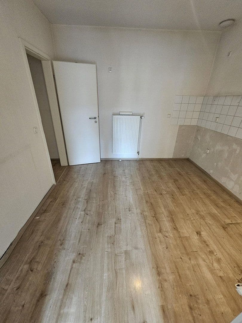 Prenájom bytu 3-izbový 85 m², Wittener Straße 35, Castrop-Rauxel, Severné Porýnie - Westfálsko Prenájom bytu 3-izbový 85 m², Wittener Straße 35, Castrop-Rauxel, Severné Porýnie - Westfálsko