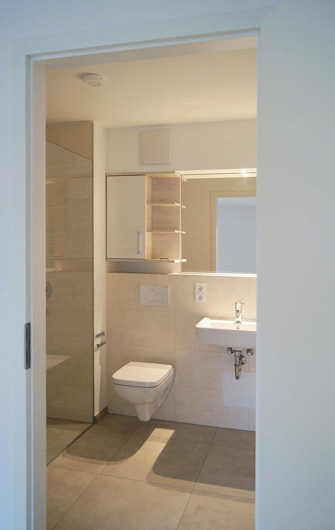 Prenájom bytu 2-izbový 36 m², Richard-Tauber-Straße 3, München, Bavorsko Prenájom bytu 2-izbový 36 m², Richard-Tauber-Straße 3, München, Bavorsko