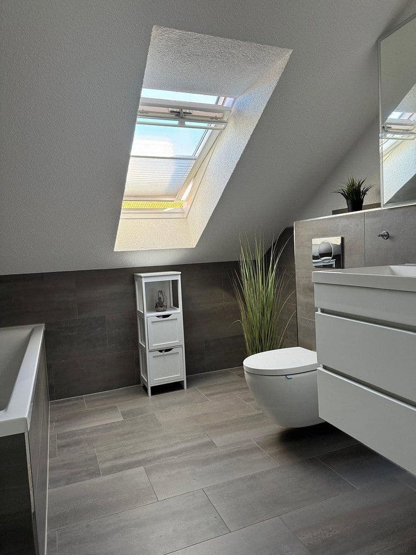 Predaj bytu 4-izbový 120 m², Wolfsburg, Dolné Sasko Predaj bytu 4-izbový 120 m², Wolfsburg, Dolné Sasko