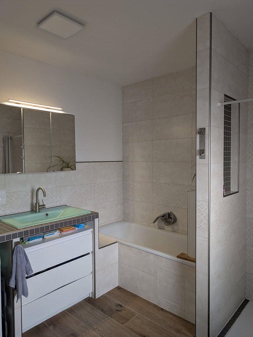 Prenájom domu 97 m², pozemek 492 m², Berlin, Berlín Prenájom domu 97 m², pozemek 492 m², Berlin, Berlín