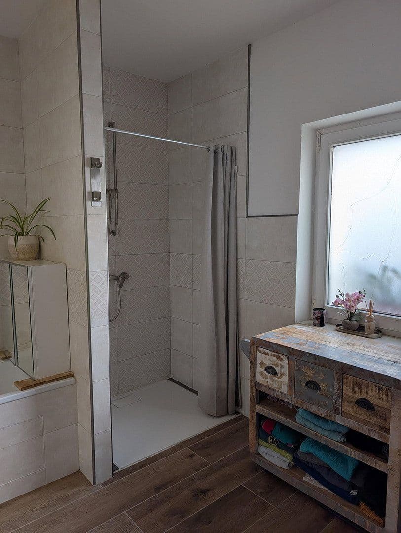 Prenájom domu 97 m², pozemek 492 m², Berlin, Berlín Prenájom domu 97 m², pozemek 492 m², Berlin, Berlín