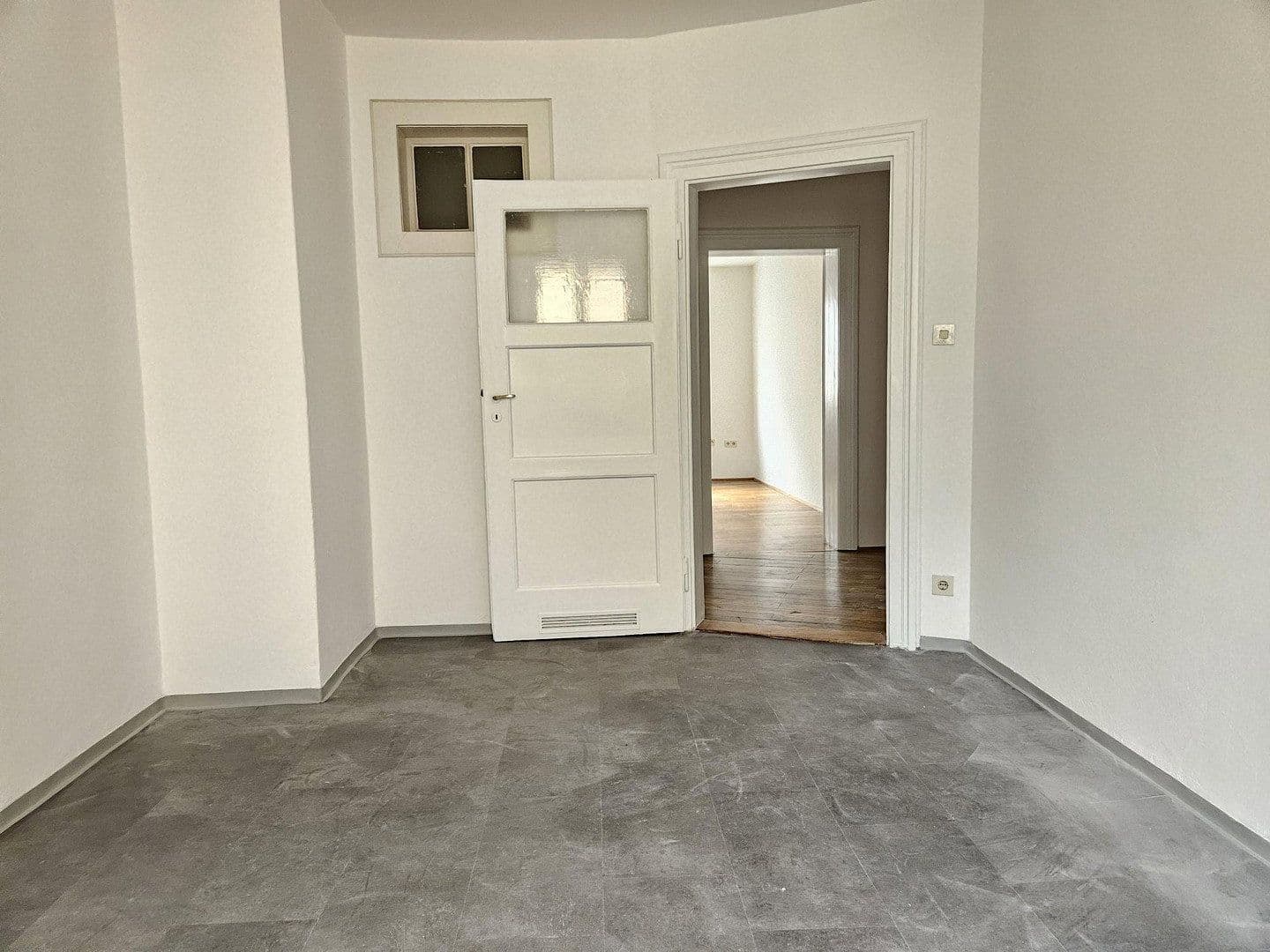 Prenájom bytu 2-izbový 71 m², Franziskaner Straße 3, München, Bavorsko Prenájom bytu 2-izbový 71 m², Franziskaner Straße 3, München, Bavorsko