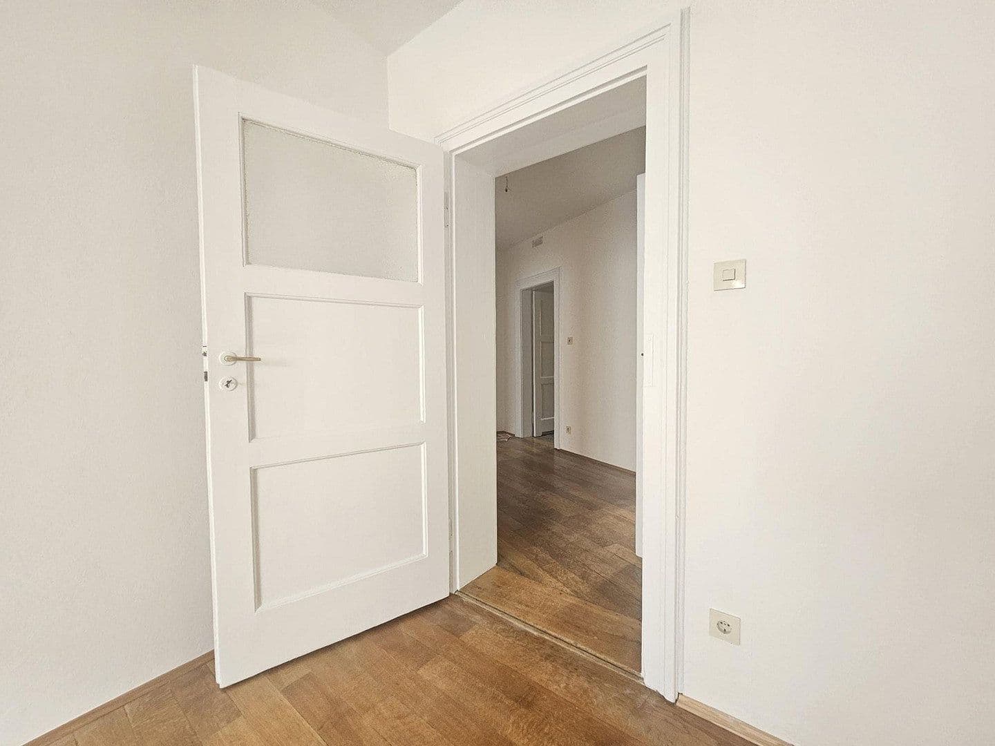 Prenájom bytu 2-izbový 71 m², Franziskaner Straße 3, München, Bavorsko Prenájom bytu 2-izbový 71 m², Franziskaner Straße 3, München, Bavorsko