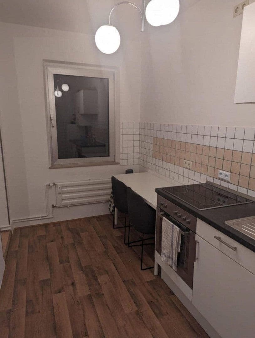 Prenájom bytu 1-izbový 32 m², Frauengasse Straße 15, Jena, Durínsko Prenájom bytu 1-izbový 32 m², Frauengasse Straße 15, Jena, Durínsko