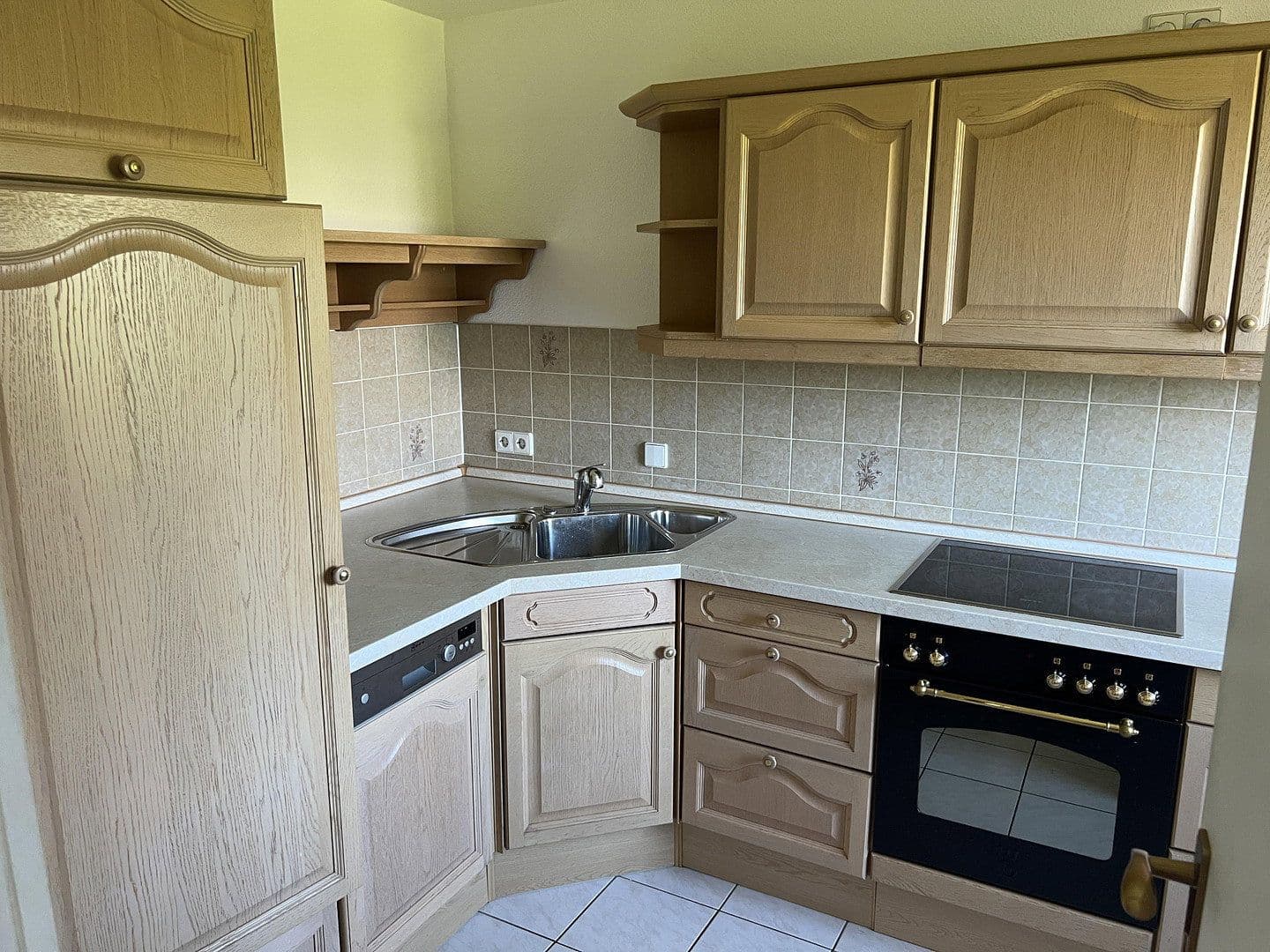 Predaj bytu 4-izbový 119 m², Weilimdorf, Bádensko-Wurttembersko Predaj bytu 4-izbový 119 m², Weilimdorf, Bádensko-Wurttembersko