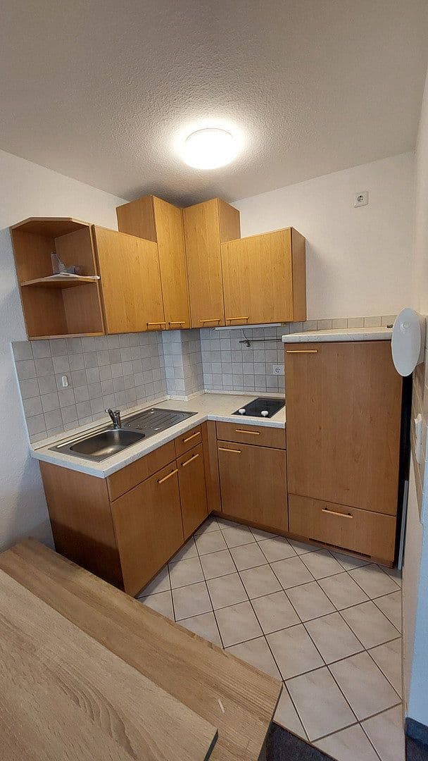 Prenájom bytu 2-izbový 42 m², Wieprechtstraße 63, Plavno, Sasko Prenájom bytu 2-izbový 42 m², Wieprechtstraße 63, Plavno, Sasko