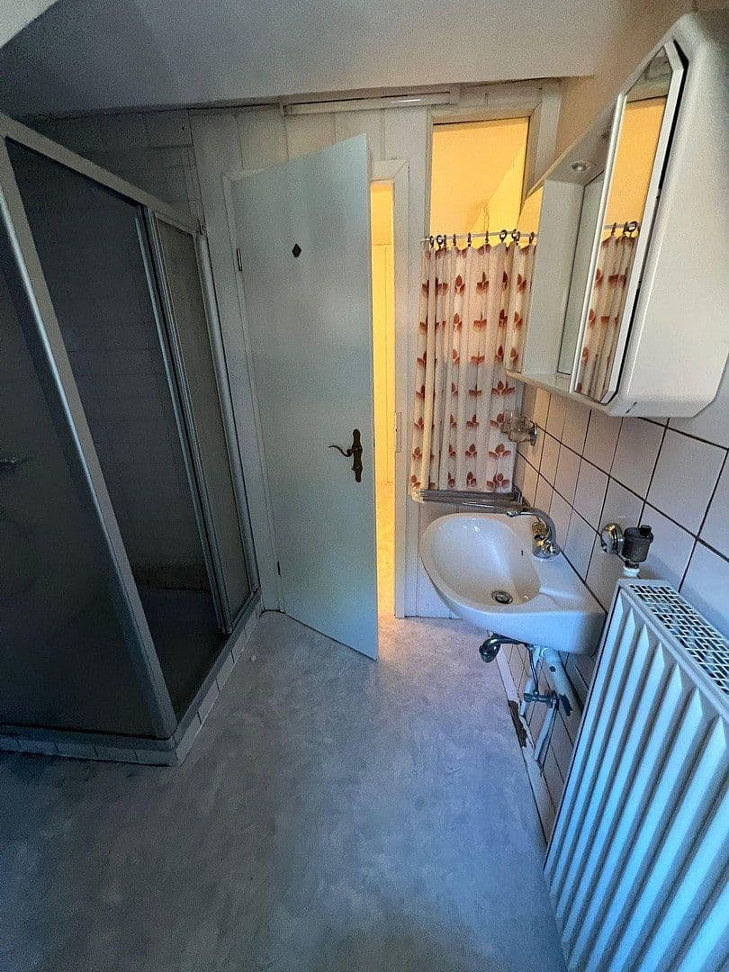 Prenájom bytu 4-izbový 123 m², Sorge 14, Clausthal-Zellerfeld, Dolné Sasko Prenájom bytu 4-izbový 123 m², Sorge 14, Clausthal-Zellerfeld, Dolné Sasko