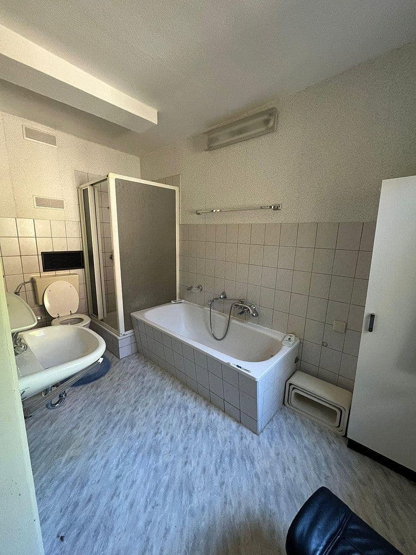 Prenájom bytu 4-izbový 123 m², Sorge 14, Clausthal-Zellerfeld, Dolné Sasko Prenájom bytu 4-izbový 123 m², Sorge 14, Clausthal-Zellerfeld, Dolné Sasko