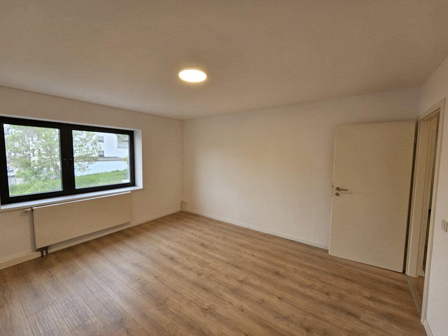 Prenájom bytu 2-izbový 48 m², Brückenstraße 26, Schiffweiler, Sársko Prenájom bytu 2-izbový 48 m², Brückenstraße 26, Schiffweiler, Sársko