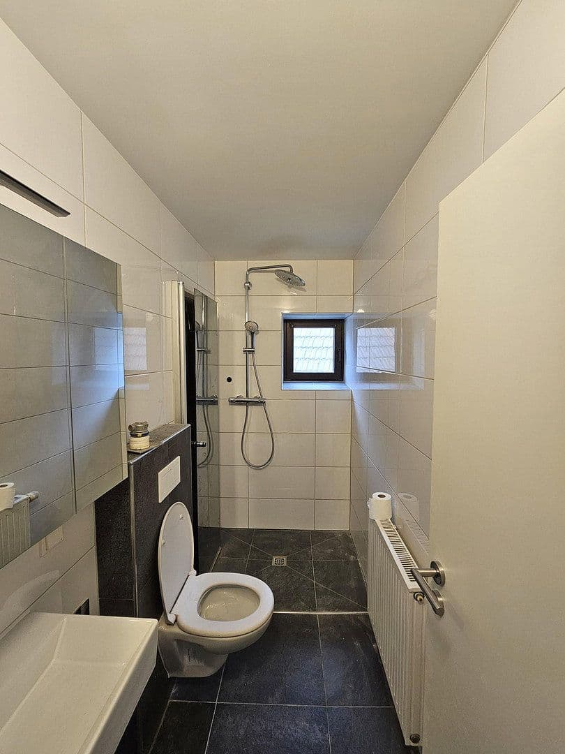 Prenájom bytu 2-izbový 48 m², Brückenstraße 26, Schiffweiler, Sársko Prenájom bytu 2-izbový 48 m², Brückenstraße 26, Schiffweiler, Sársko