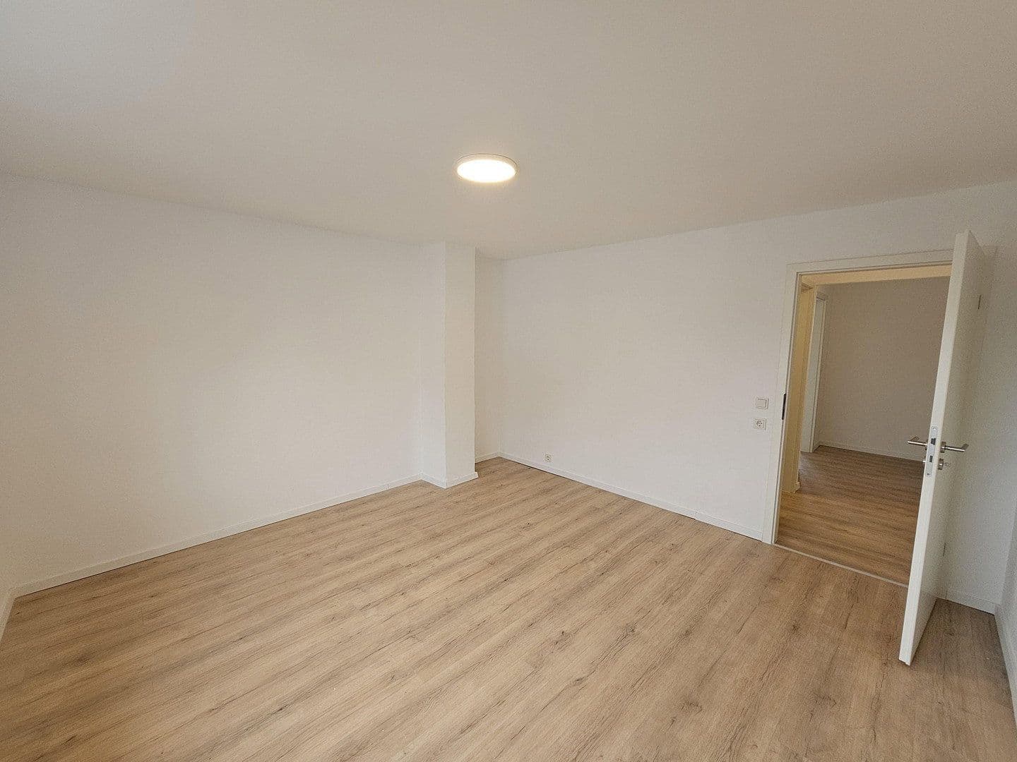 Prenájom bytu 3-izbový 62 m², Brückenstraße 26, Schiffweiler, Sársko Prenájom bytu 3-izbový 62 m², Brückenstraße 26, Schiffweiler, Sársko