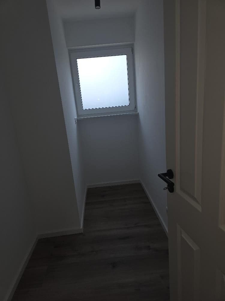 Prenájom bytu 4-izbový 133 m², Sulzbacher Str. 7a, Eschborn, Hesensko Prenájom bytu 4-izbový 133 m², Sulzbacher Str. 7a, Eschborn, Hesensko