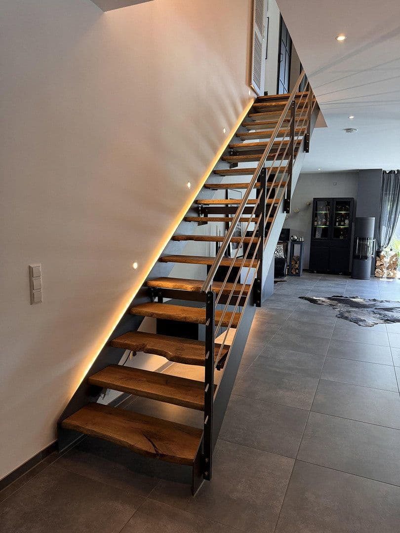 Predaj domu 200 m², pozemek 797 m², Herford, Severné Porýnie - Westfálsko Predaj domu 200 m², pozemek 797 m², Herford, Severné Porýnie - Westfálsko