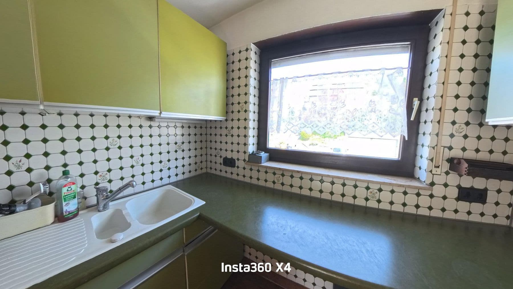 Predaj domu 210 m², pozemek 350 m², Waiblingen, Bádensko-Wurttembersko Predaj domu 210 m², pozemek 350 m², Waiblingen, Bádensko-Wurttembersko