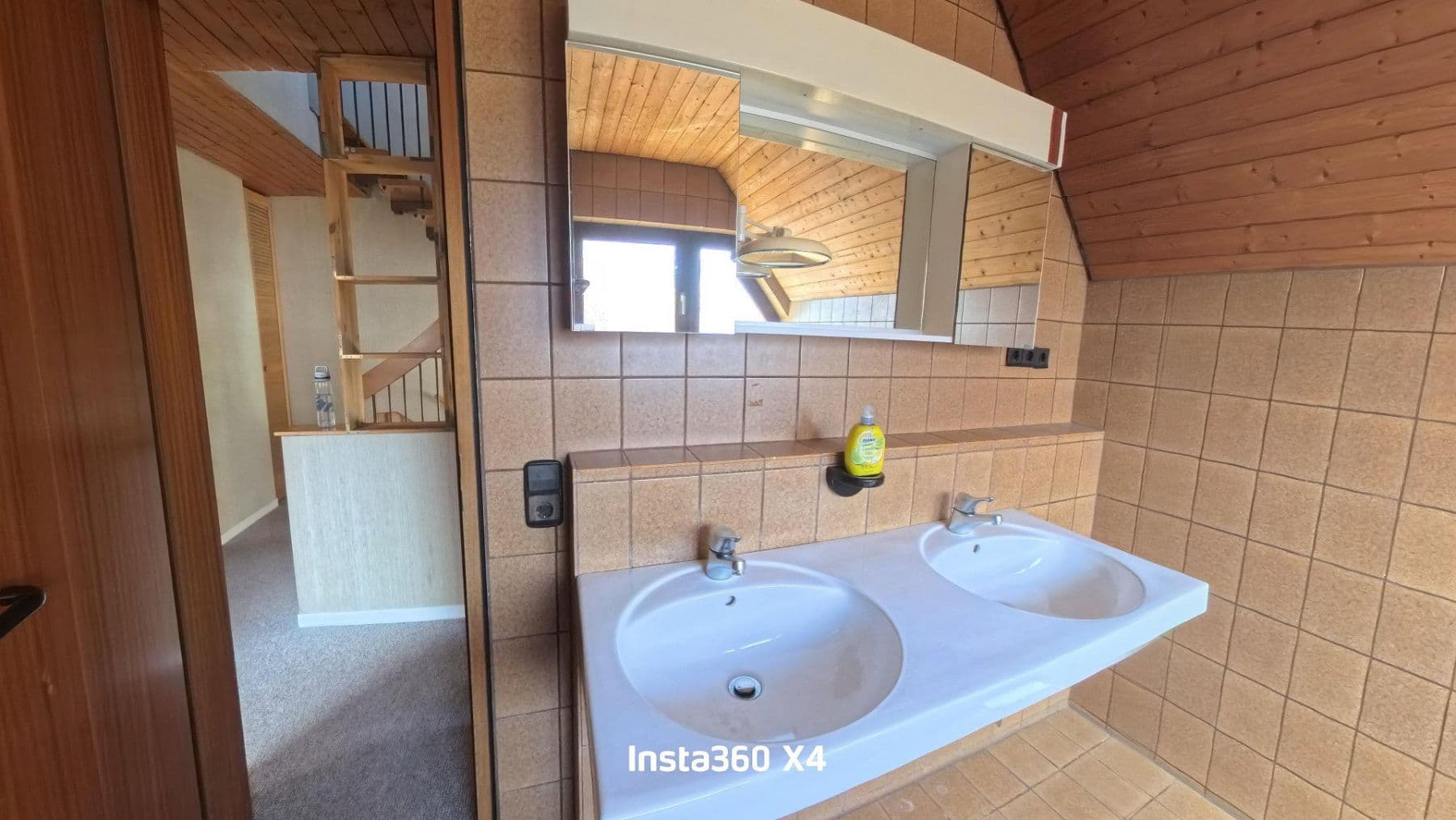 Predaj domu 210 m², pozemek 350 m², Waiblingen, Bádensko-Wurttembersko Predaj domu 210 m², pozemek 350 m², Waiblingen, Bádensko-Wurttembersko