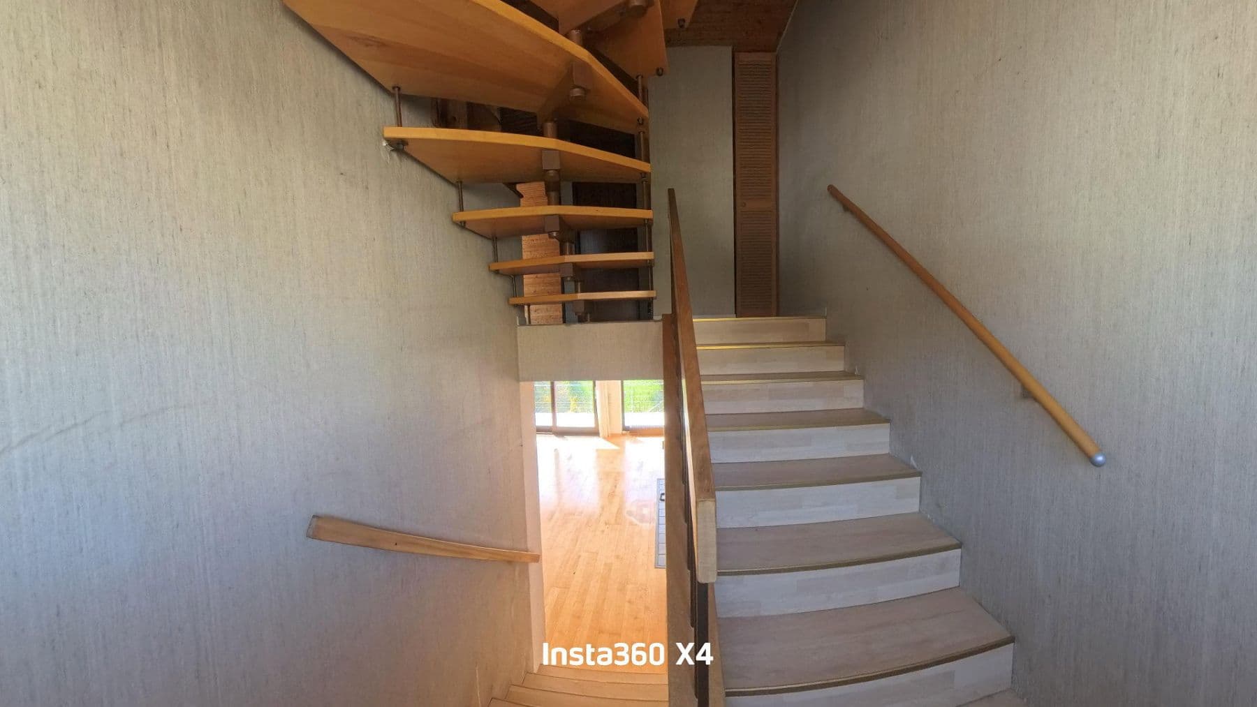 Predaj domu 210 m², pozemek 350 m², Waiblingen, Bádensko-Wurttembersko Predaj domu 210 m², pozemek 350 m², Waiblingen, Bádensko-Wurttembersko
