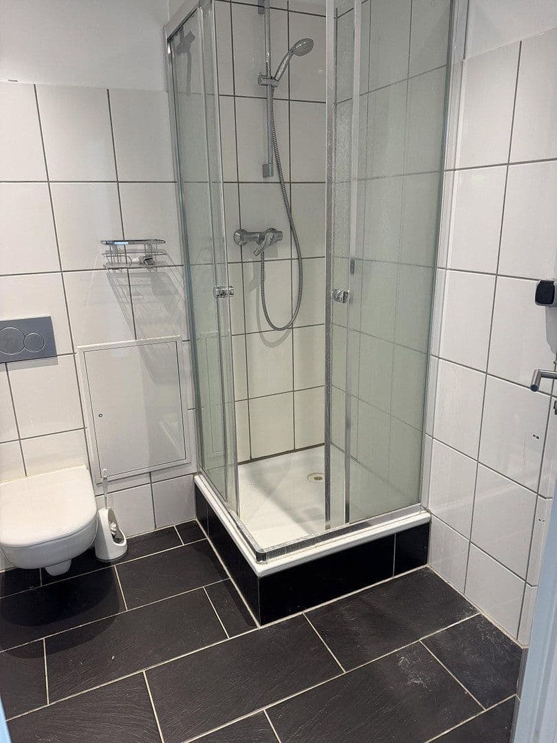 Predaj domu 206 m², pozemek 813 m², Berlin - Reinickendorf, Berlín Predaj domu 206 m², pozemek 813 m², Berlin - Reinickendorf, Berlín