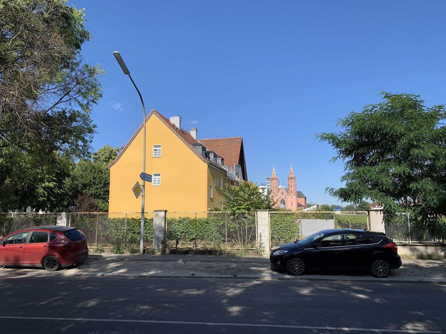 Predaj pozemku 778 m², Worms, Porýnie-Falcko Predaj pozemku 778 m², Worms, Porýnie-Falcko