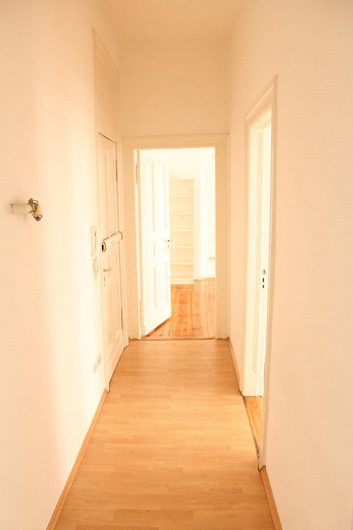 Prenájom bytu 2-izbový 59 m², Berlin, Berlín Prenájom bytu 2-izbový 59 m², Berlin, Berlín