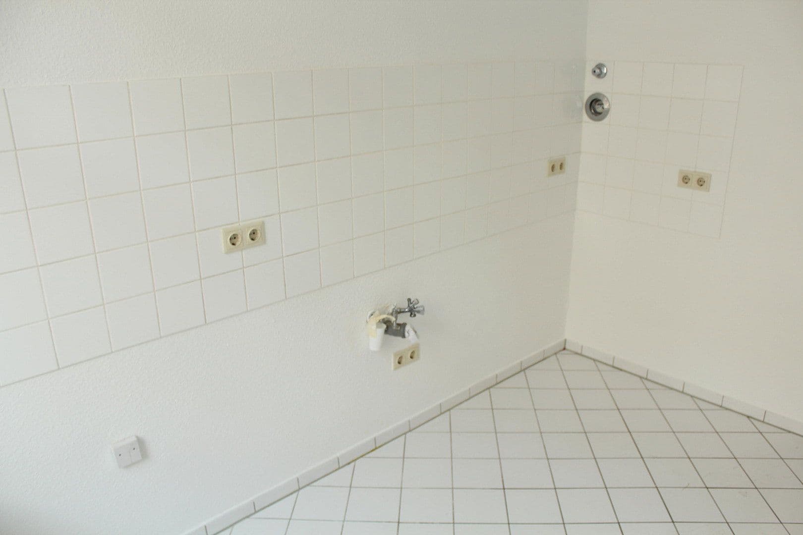 Prenájom bytu 2-izbový 59 m², Berlin, Berlín Prenájom bytu 2-izbový 59 m², Berlin, Berlín