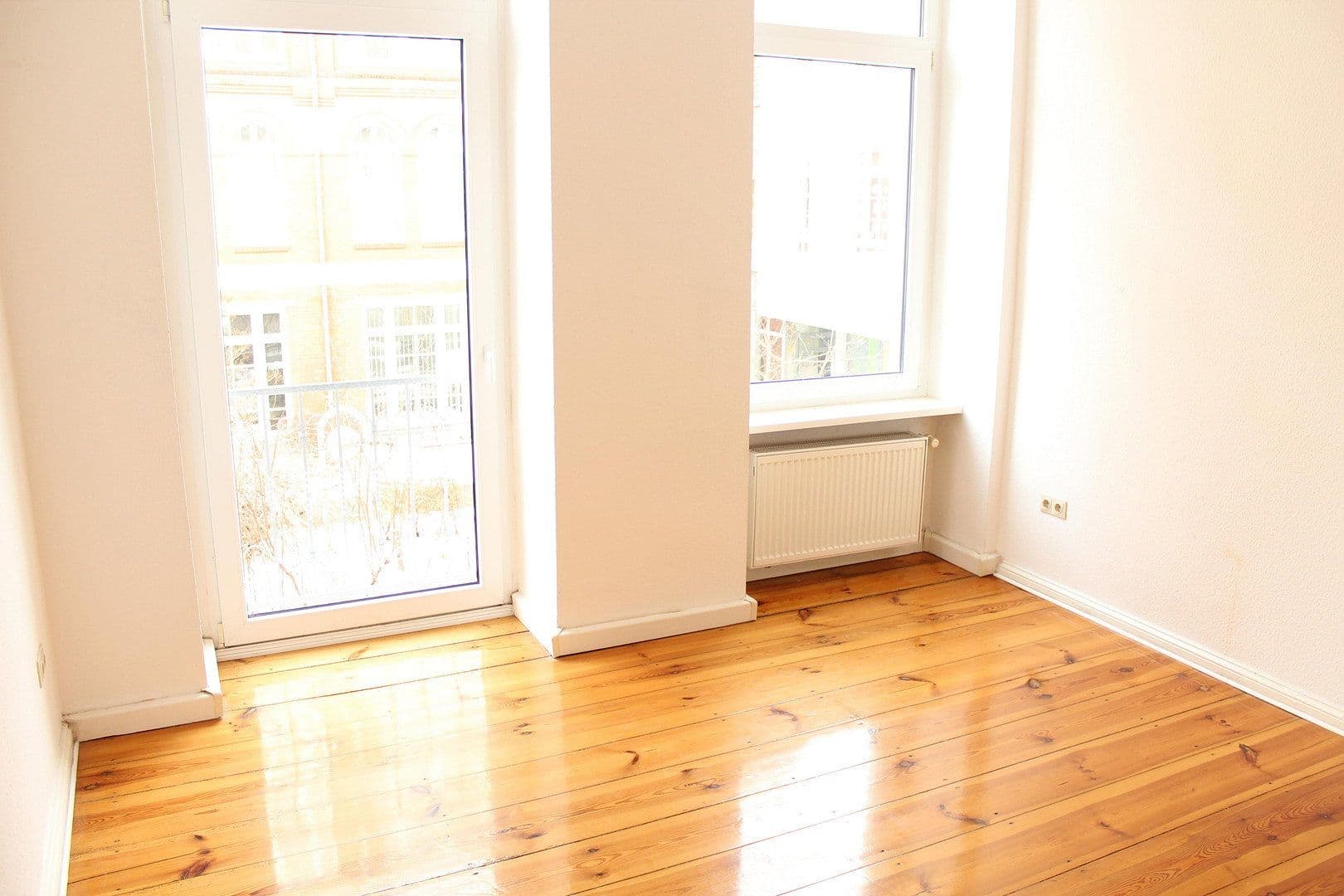 Prenájom bytu 2-izbový 59 m², Berlin, Berlín Prenájom bytu 2-izbový 59 m², Berlin, Berlín