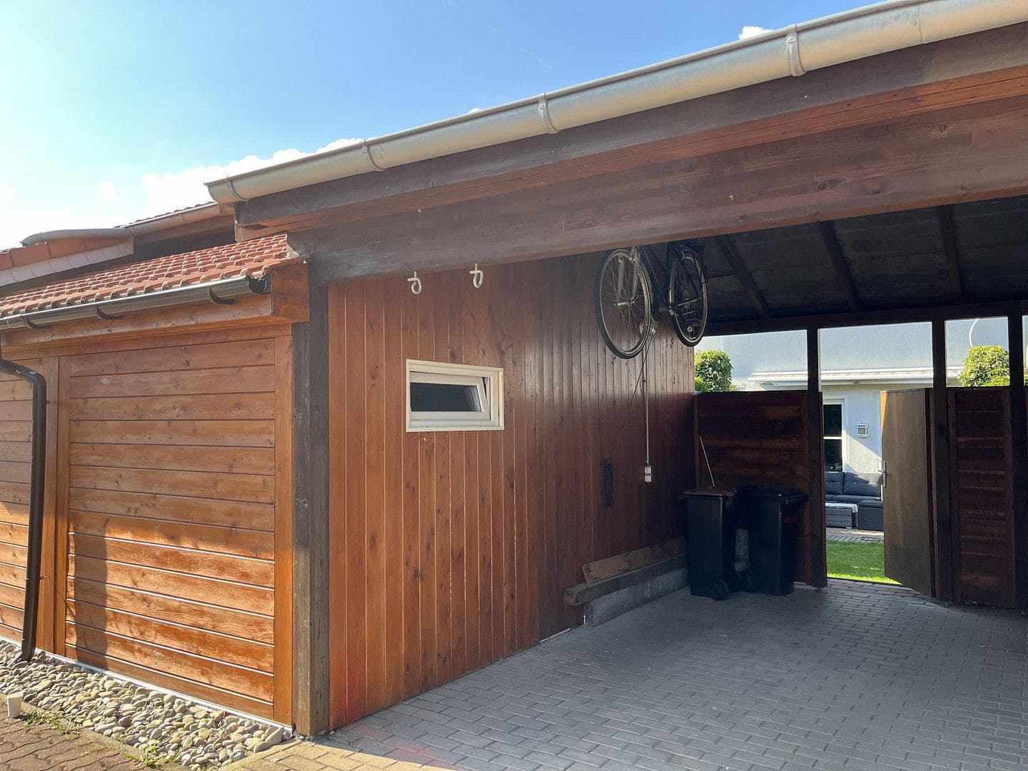 Predaj domu 98 m², pozemek 128 m², Laatzen, Dolné Sasko Predaj domu 98 m², pozemek 128 m², Laatzen, Dolné Sasko