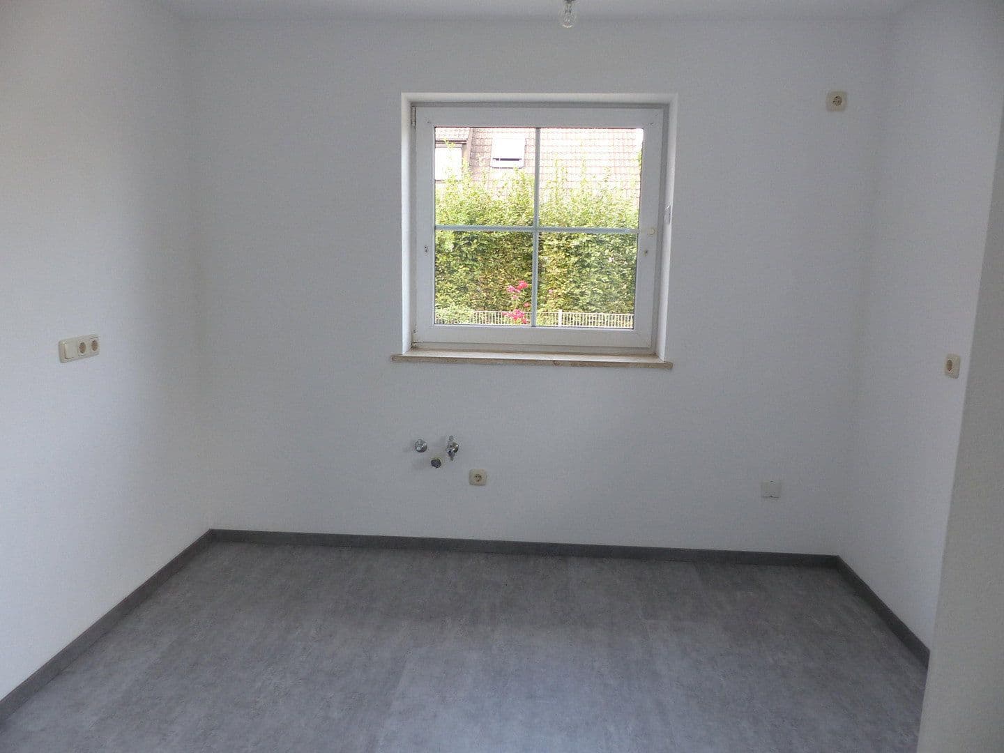 Predaj bytu 5-izbový 135 m², Holzheim, Bavorsko Predaj bytu 5-izbový 135 m², Holzheim, Bavorsko